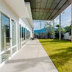 Rocka Villa Maenam
