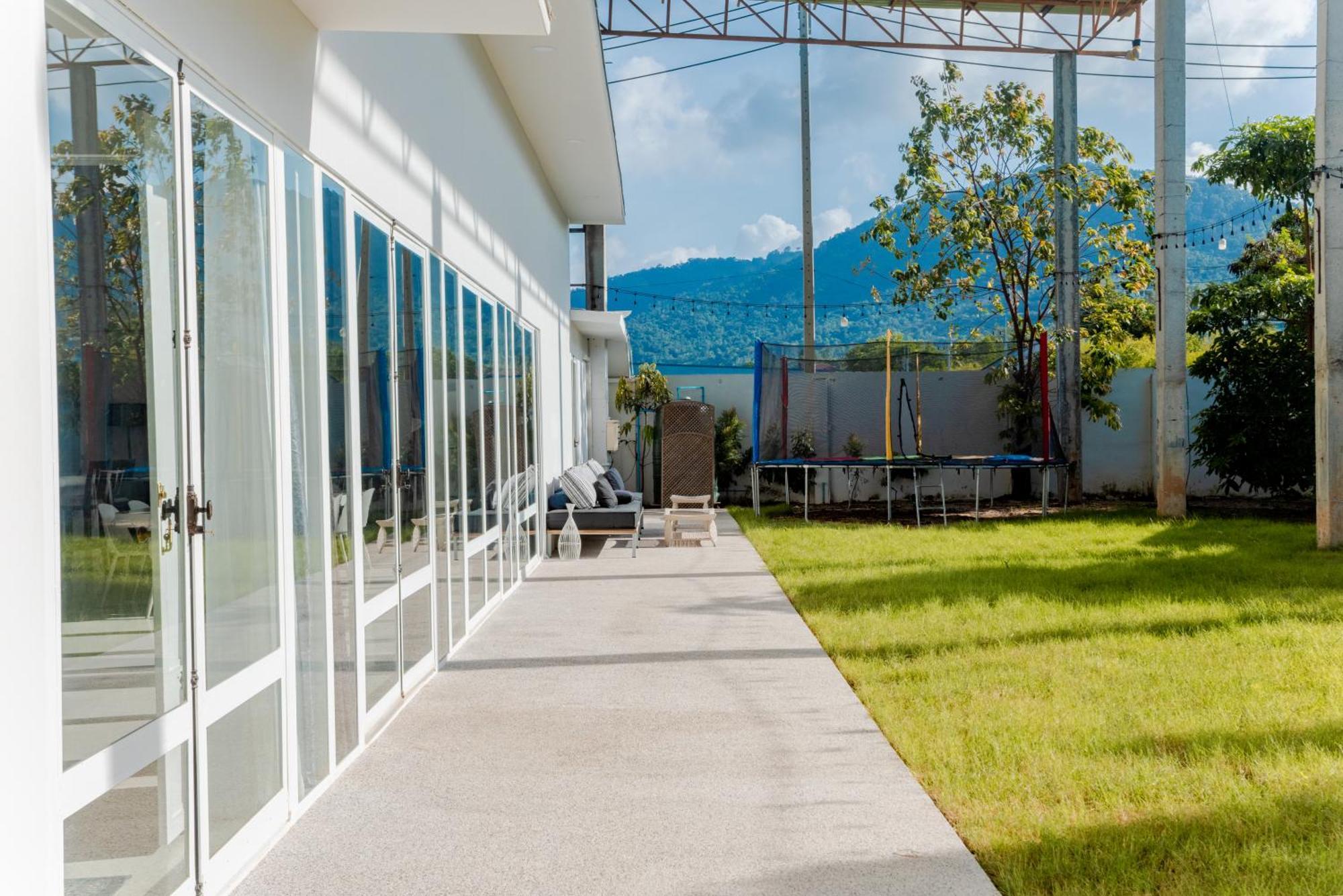 Rocka Maenam Villa Amphoe Koksamui